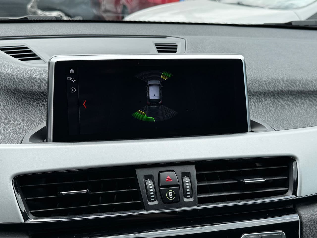 2021 BMW X1 1.6D — Miniatură 12