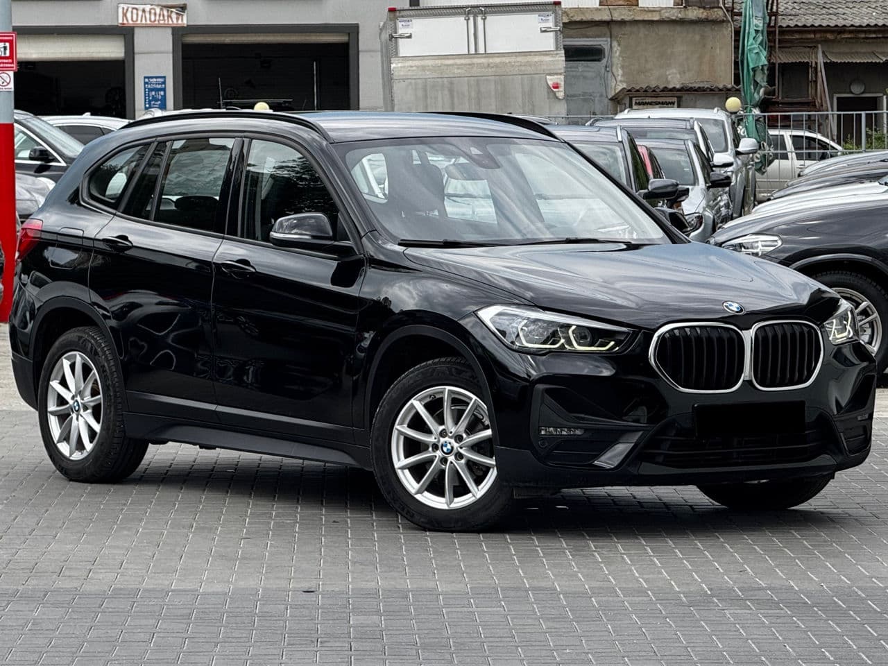 2021 BMW X1 1.6D — Miniatură 3