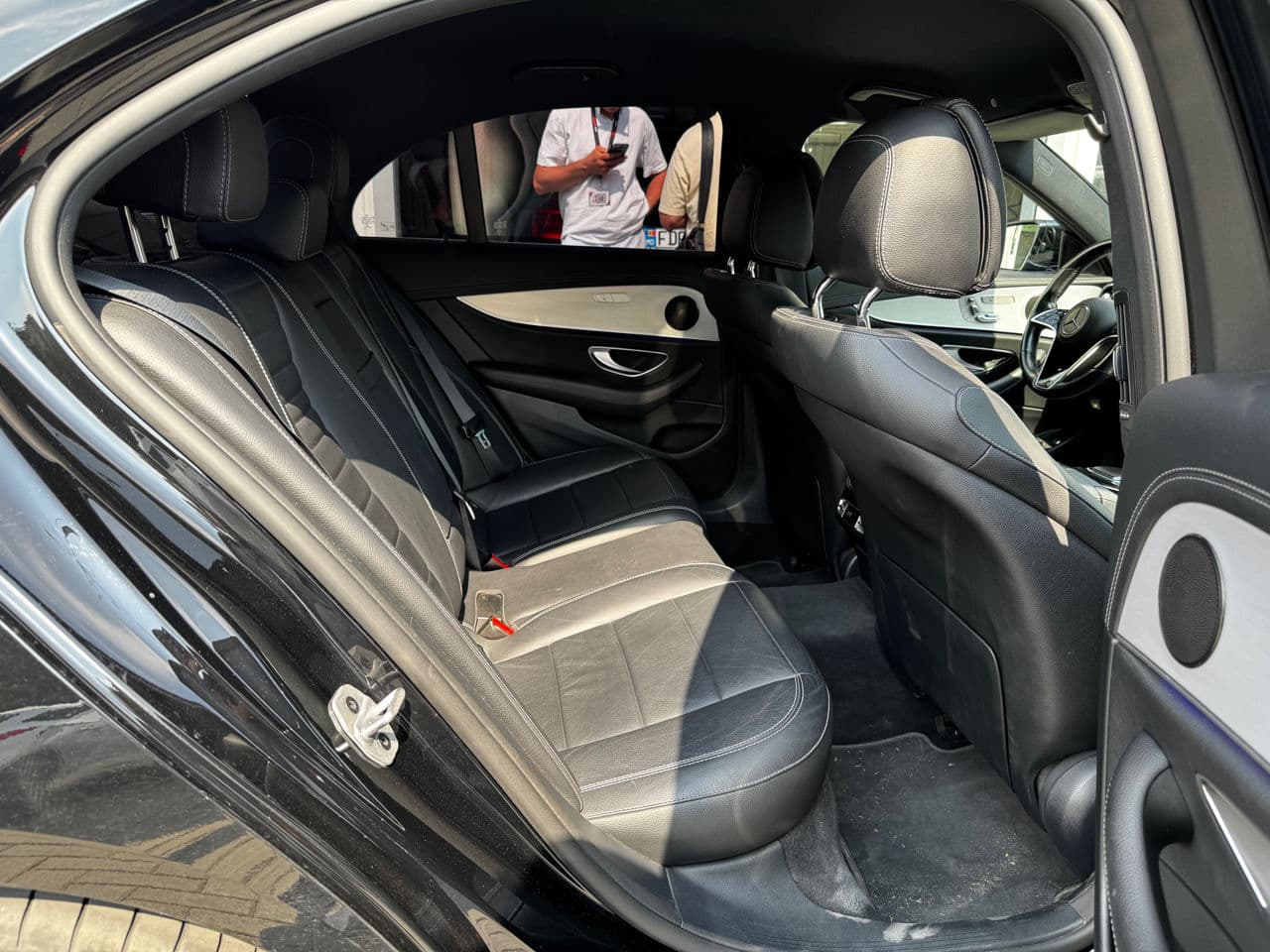 2020 Mercedes E 300de — Miniatură 9