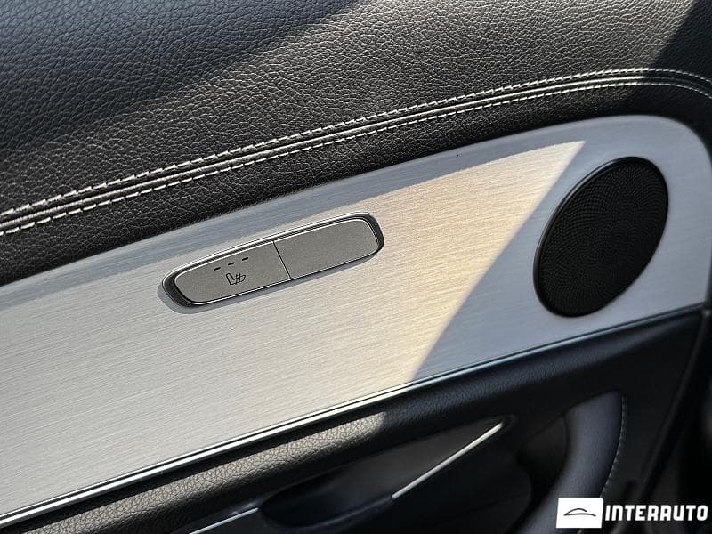 2020 Mercedes E 300de — Miniatură 16