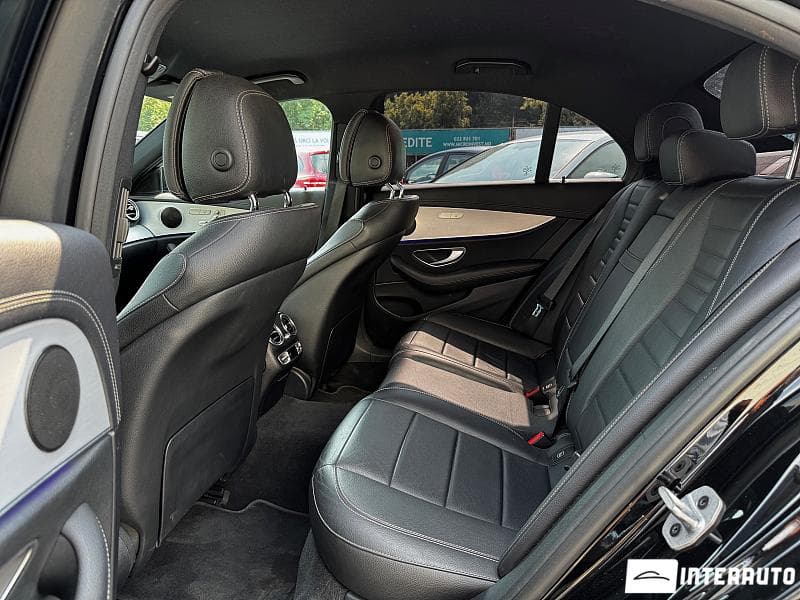 2020 Mercedes E 300de — Miniatură 8