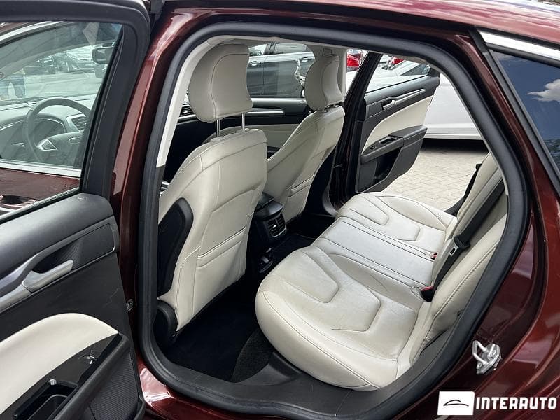 2016 Ford Fusion — Miniatură 8