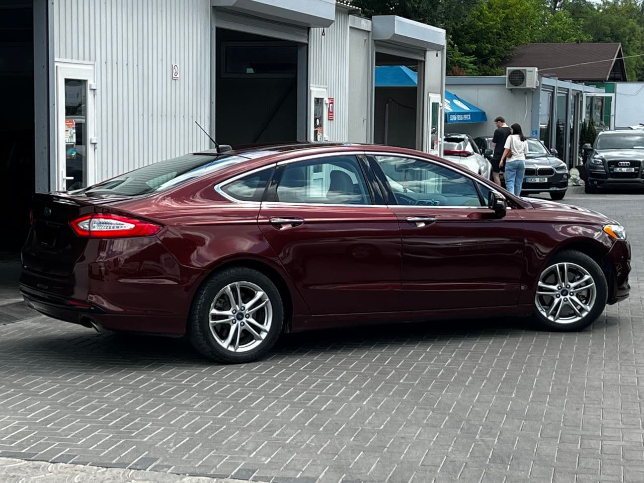2016 Ford Fusion — Miniatură 4