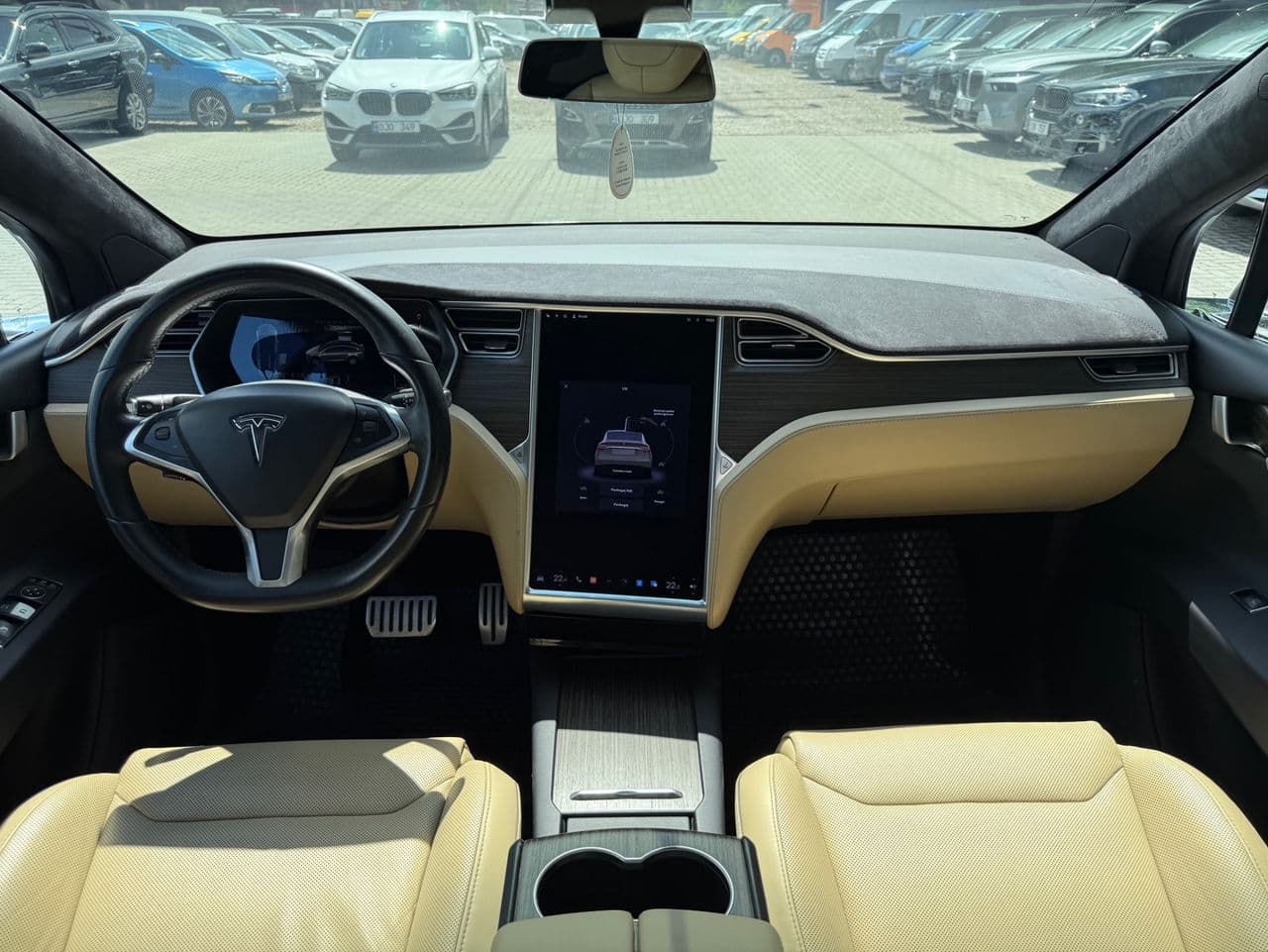 2016 Tesla Model X — Miniatură 6