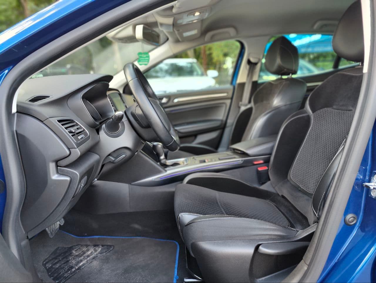 2018 Renault Megane — Miniatură 5