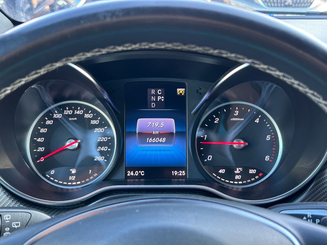 2022 Mercedes V 300 — Miniatură 15