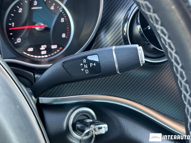 2022 Mercedes V 300 — Miniatură 14