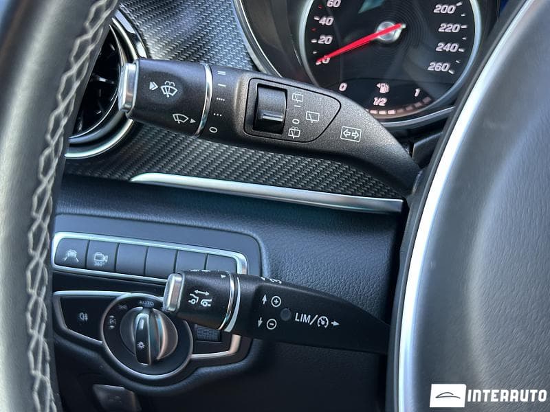 2022 Mercedes V 300 — Miniatură 13