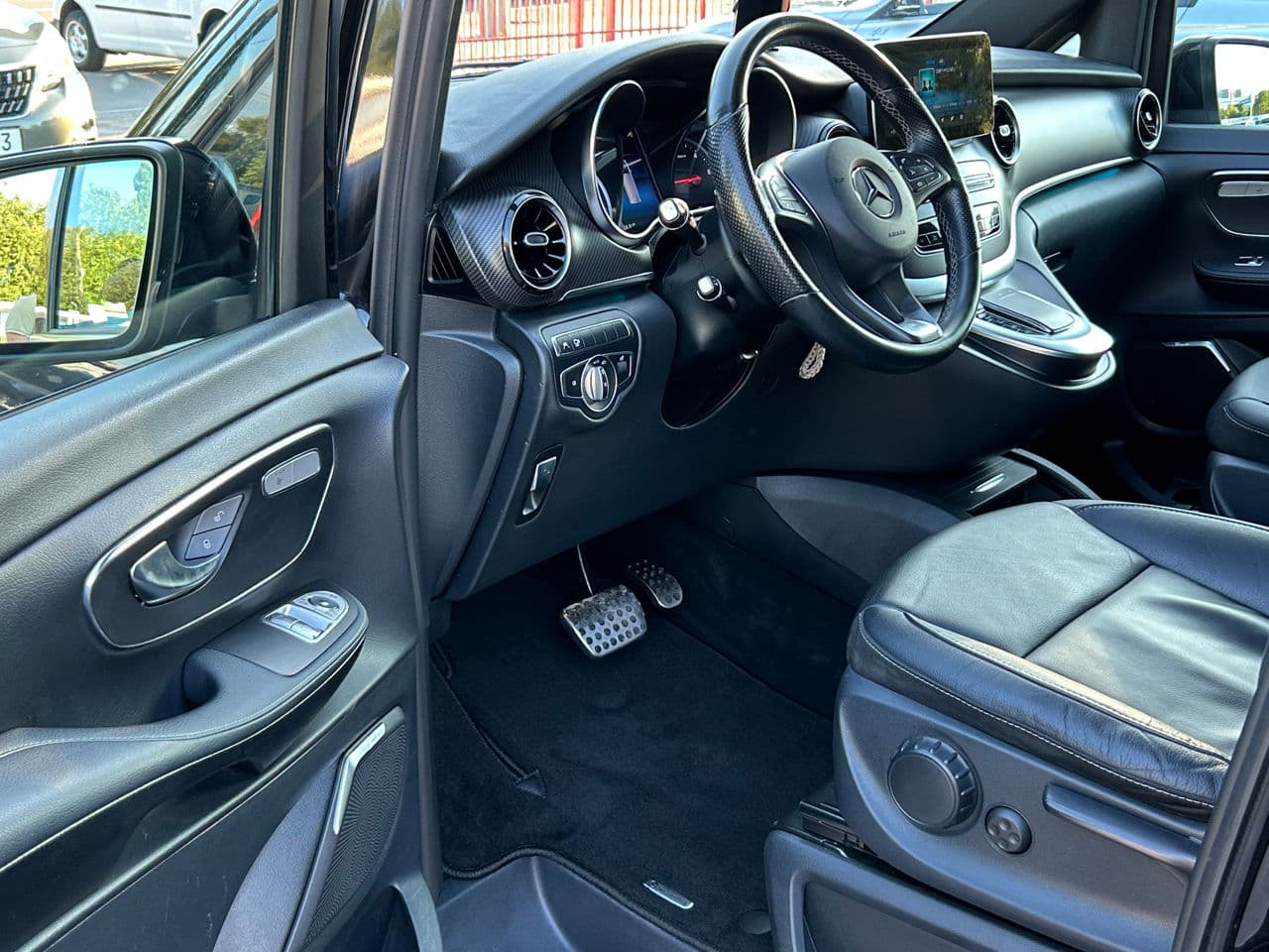 2022 Mercedes V 300 — Miniatură 7