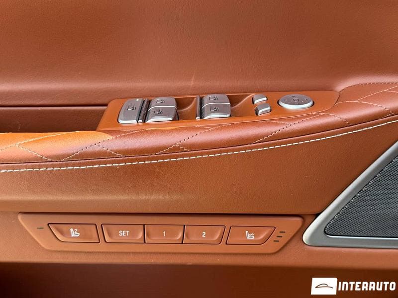 2019 BMW 745e — Miniatură 7