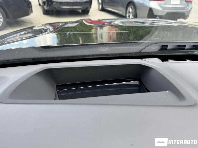 2019 BMW 745e — Miniatură 13