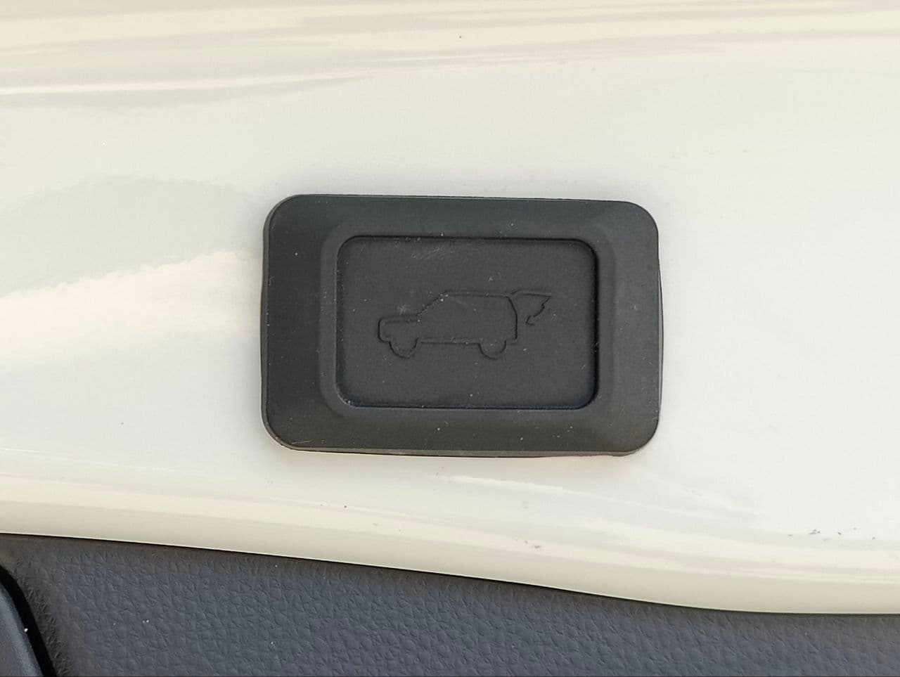 2024 Suzuki Across — Miniatură 18
