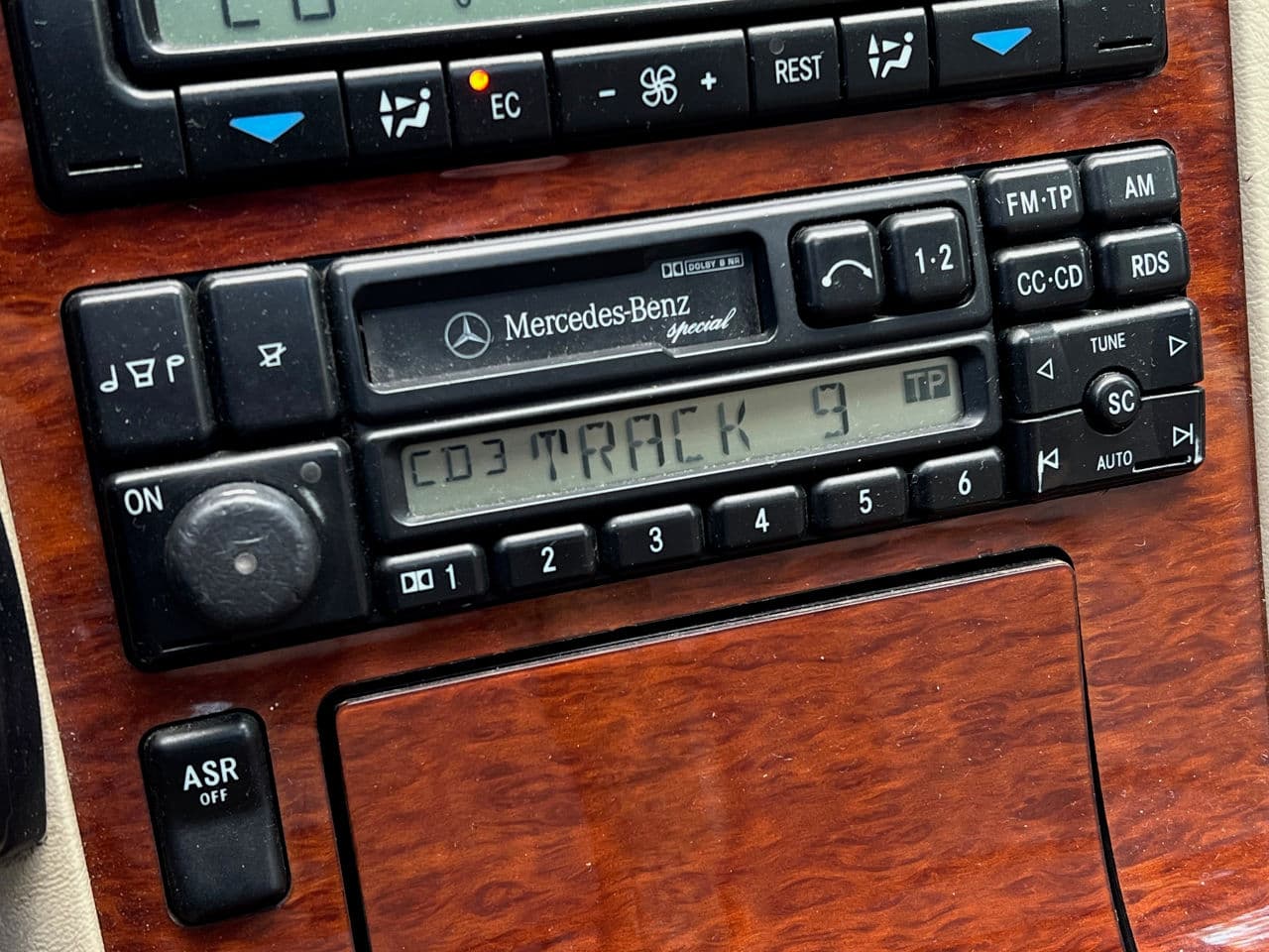 1998 Mercedes S 320 — Miniatură 12