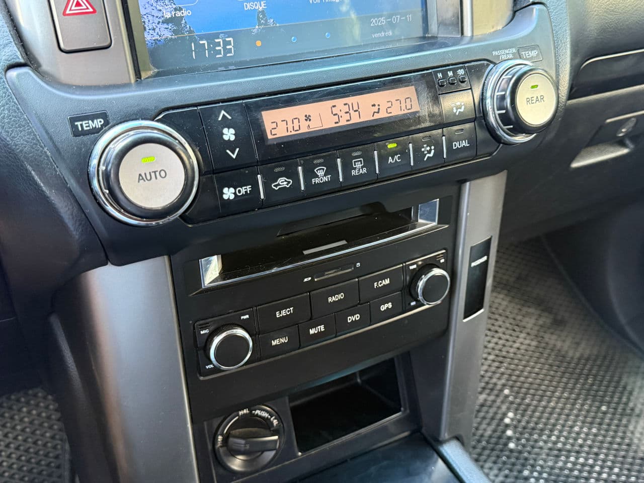 Toyota Land Cruiser Prado 2012 — Миниатюра 12