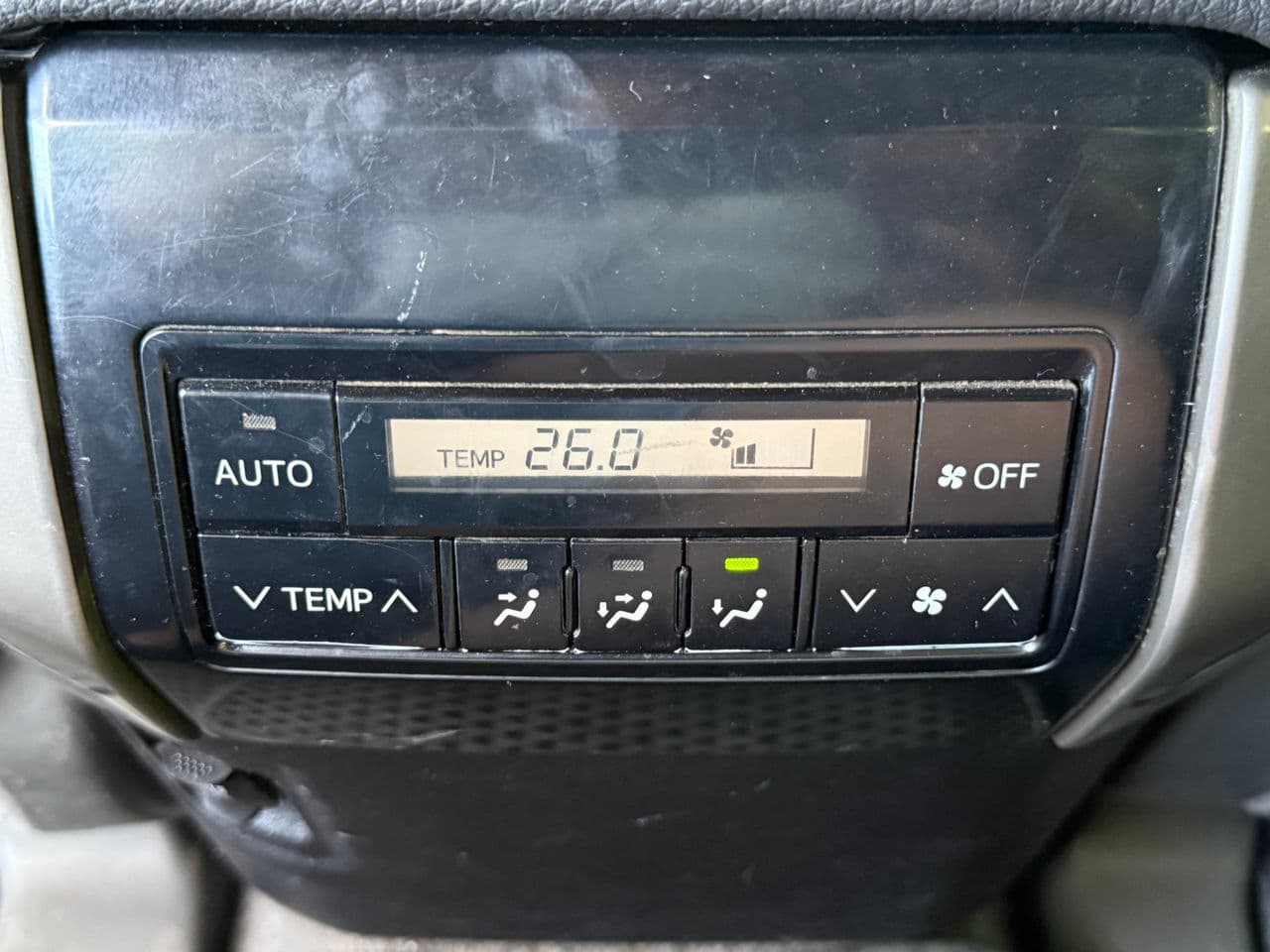 Toyota Land Cruiser Prado 2012 — Миниатюра 16