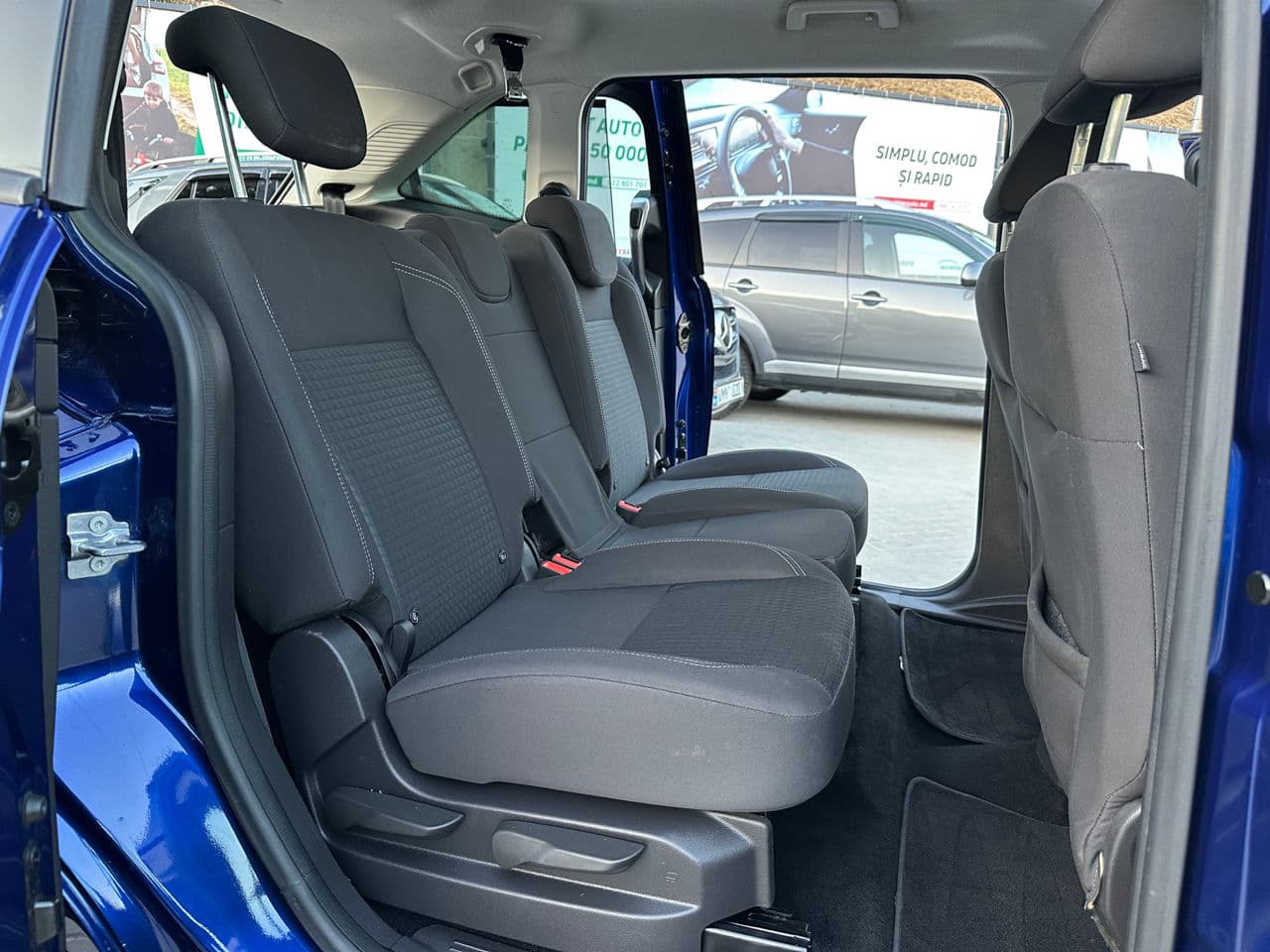2016 Ford Grand C-MAX — Miniatură 14