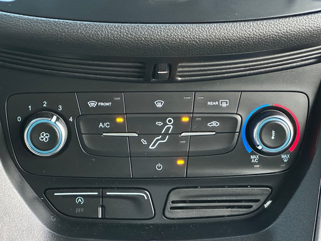 2016 Ford Grand C-MAX — Miniatură 9