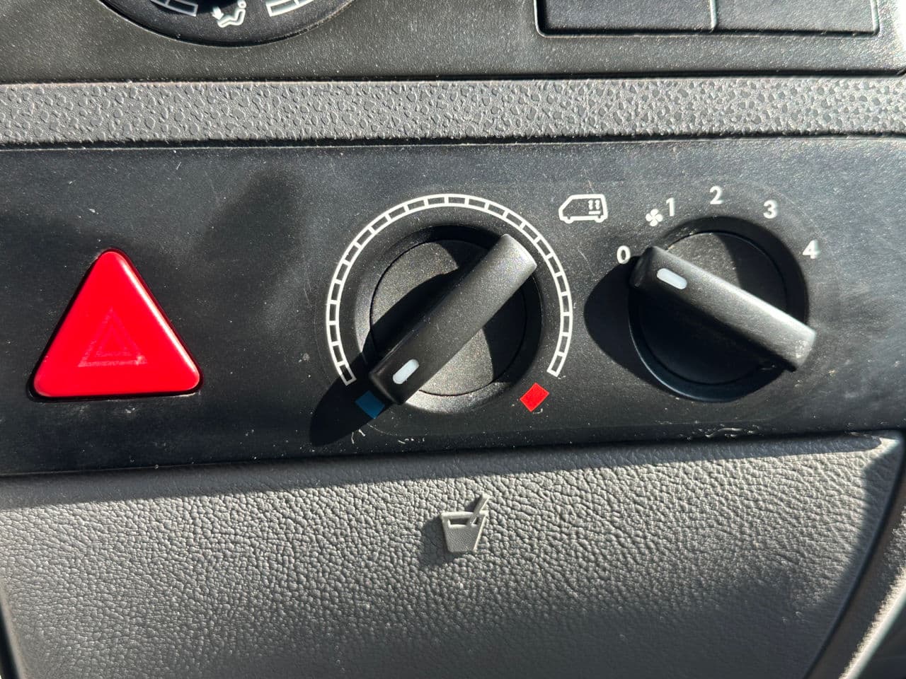 2005 Volkswagen Transporter — Miniatură 9