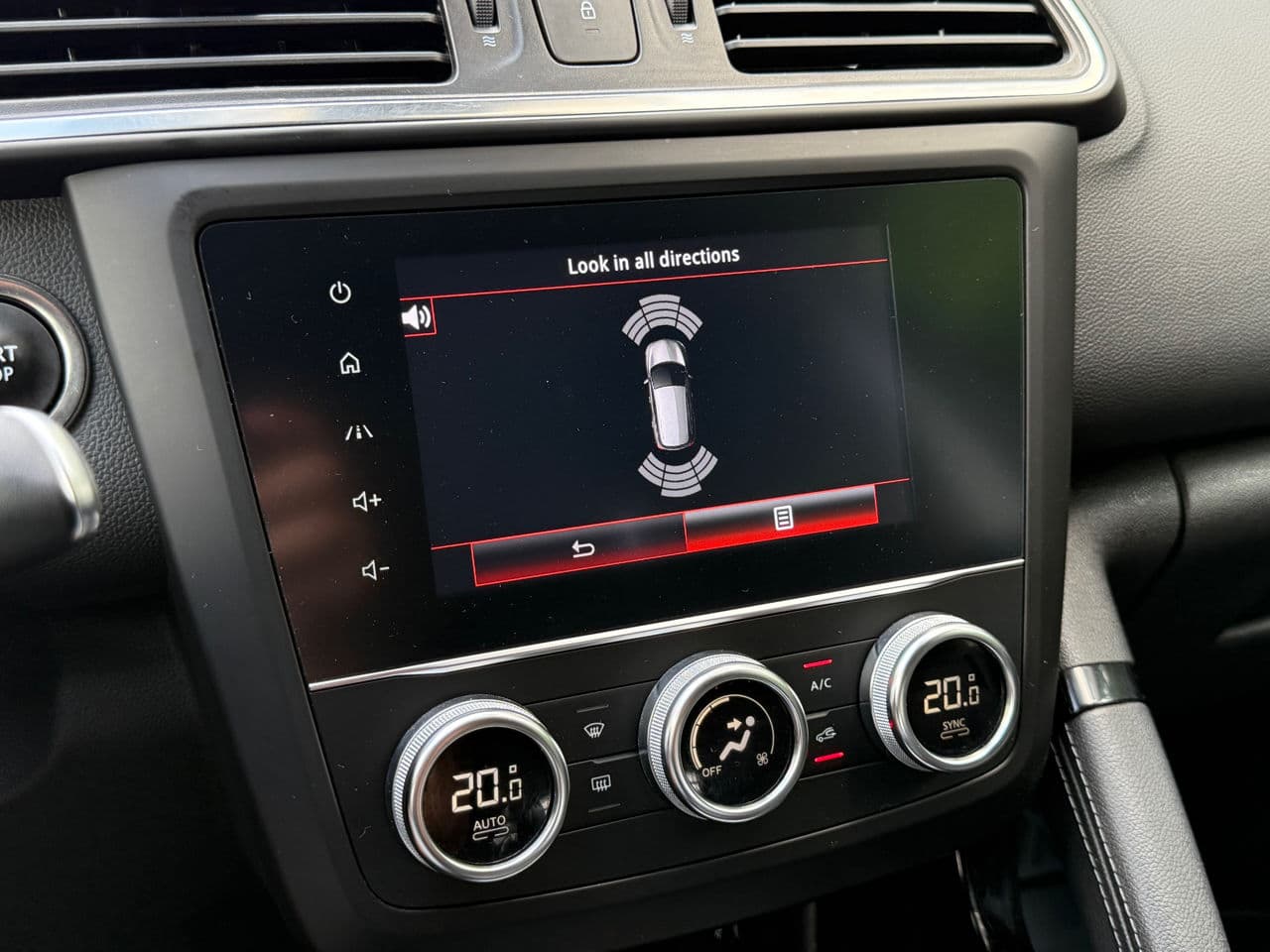 2019 Renault Kadjar — Miniatură 11