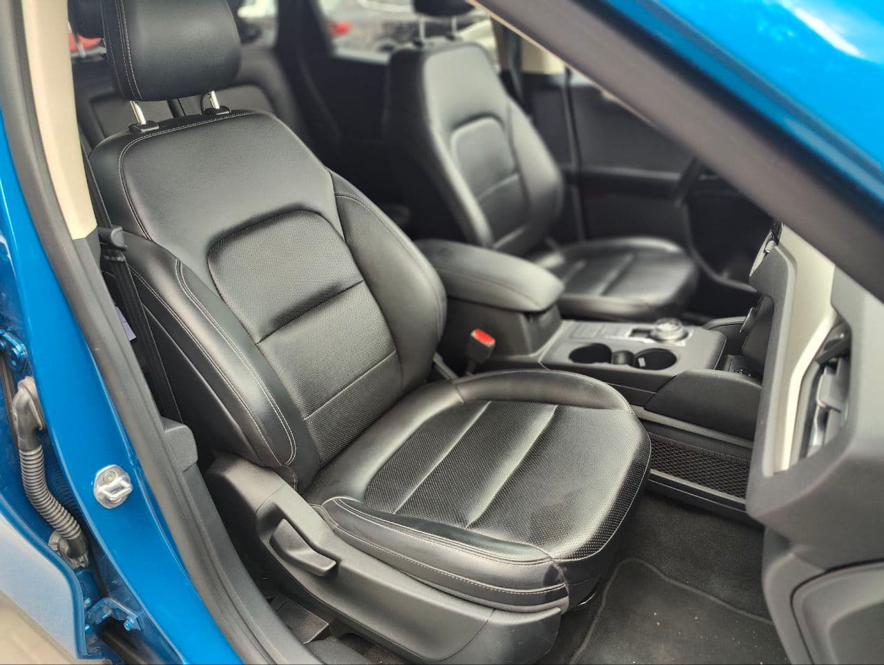 2019 Ford Escape — Miniatură 7