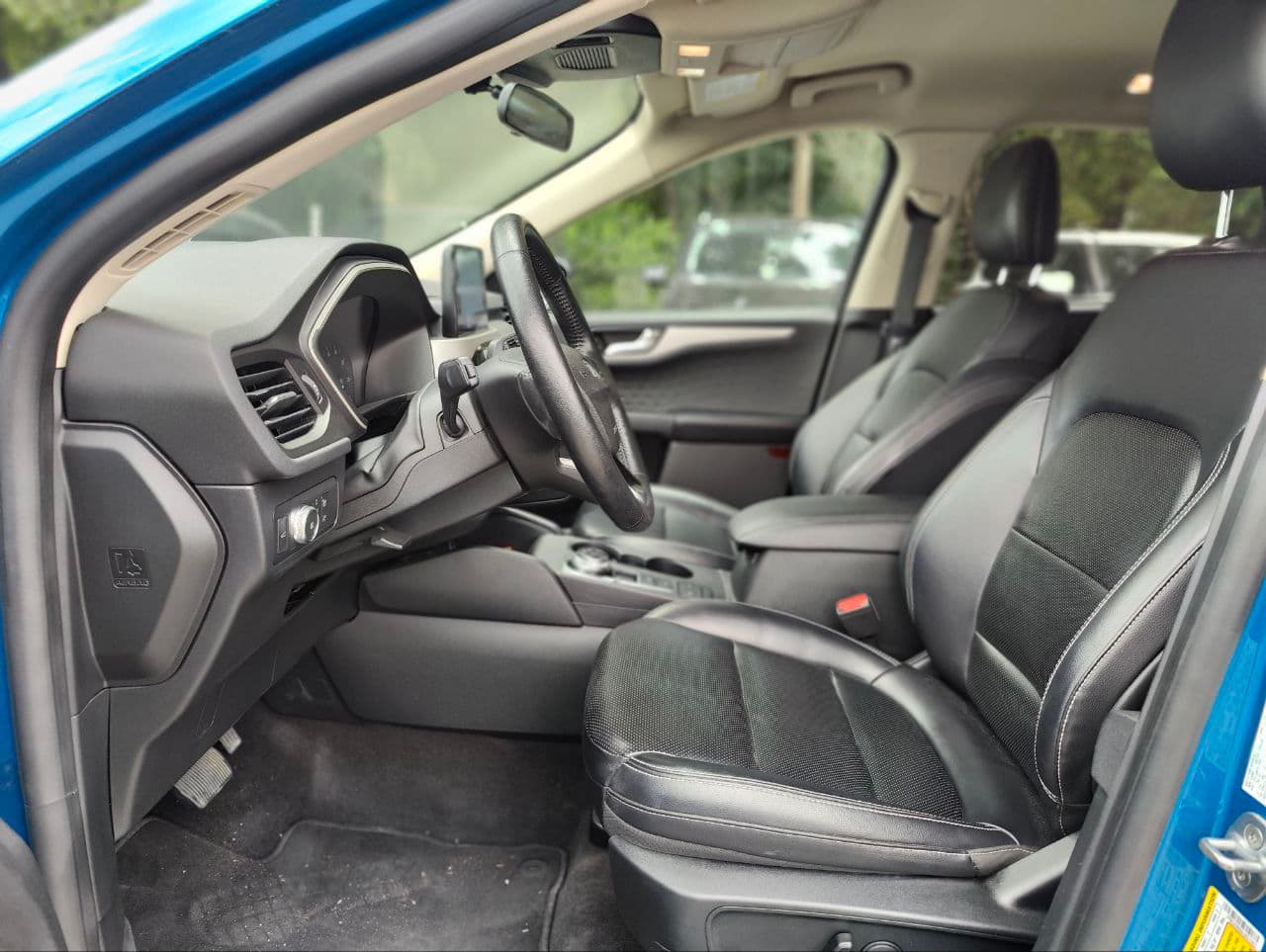2019 Ford Escape — Miniatură 5