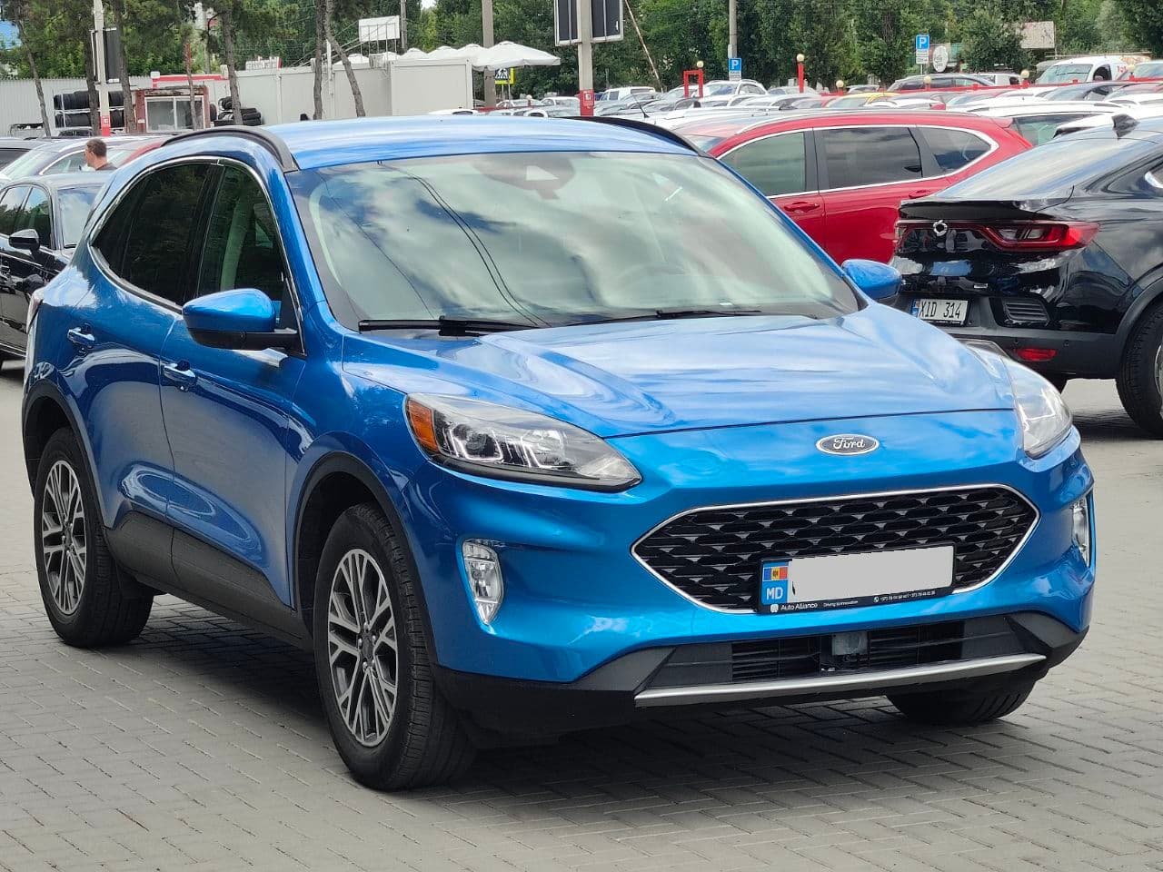 2019 Ford Escape — Miniatură 3