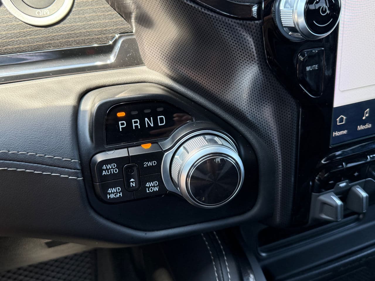 2021 Dodge RAM — Miniatură 10
