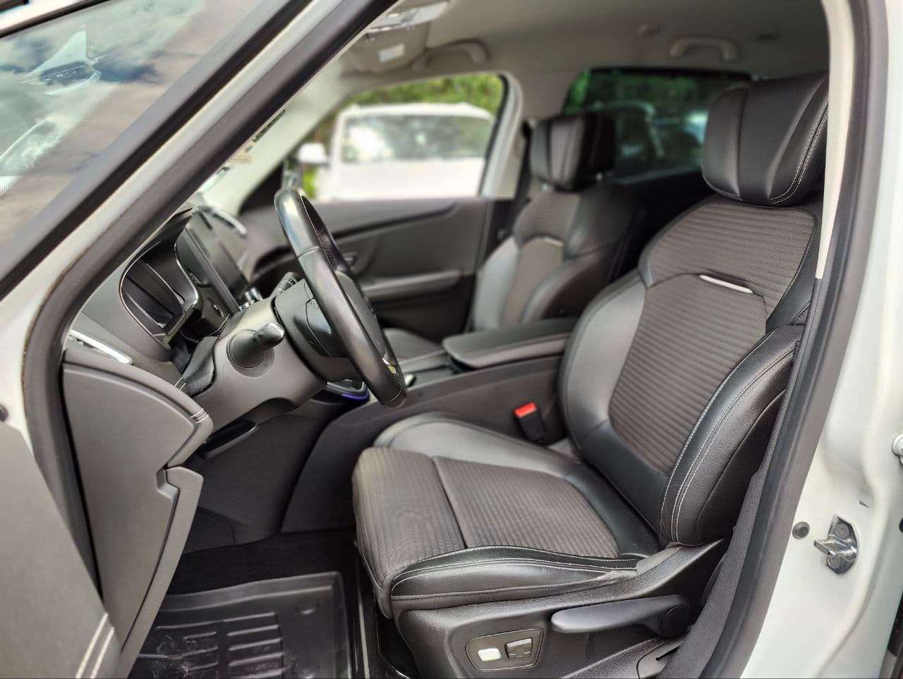 2017 Renault Scenic — Miniatură 5