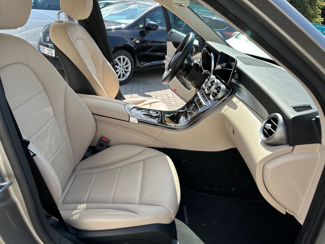 2018 Mercedes C 300 — Miniatură 13
