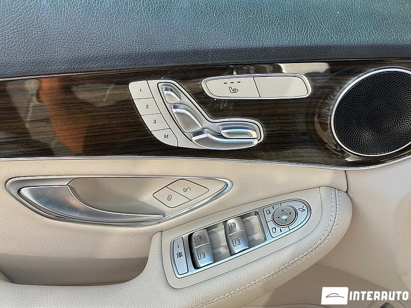 2018 Mercedes C 300 — Miniatură 18