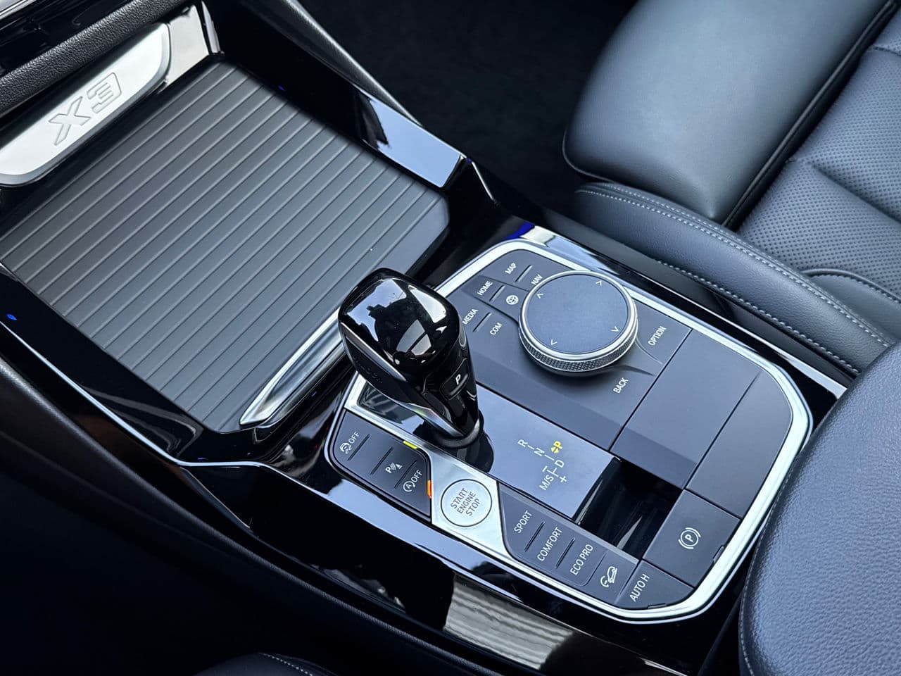 2023 BMW X3 3.0i — Miniatură 12