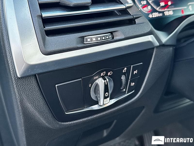 2023 BMW X3 3.0i — Miniatură 18
