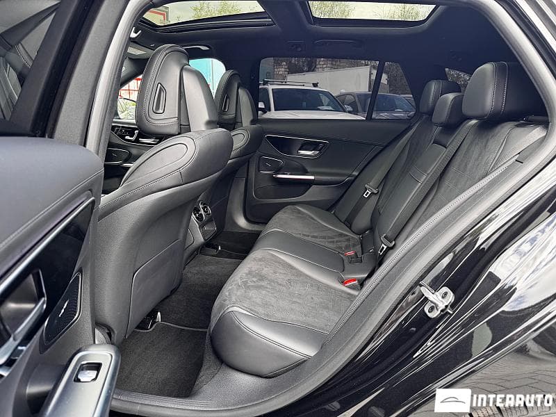 Mercedes C 200 2024 — Миниатюра 17