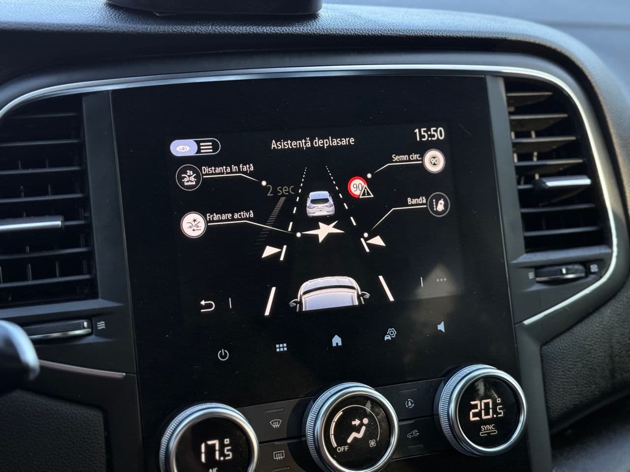 Renault Megane 2020 — Миниатюра 10