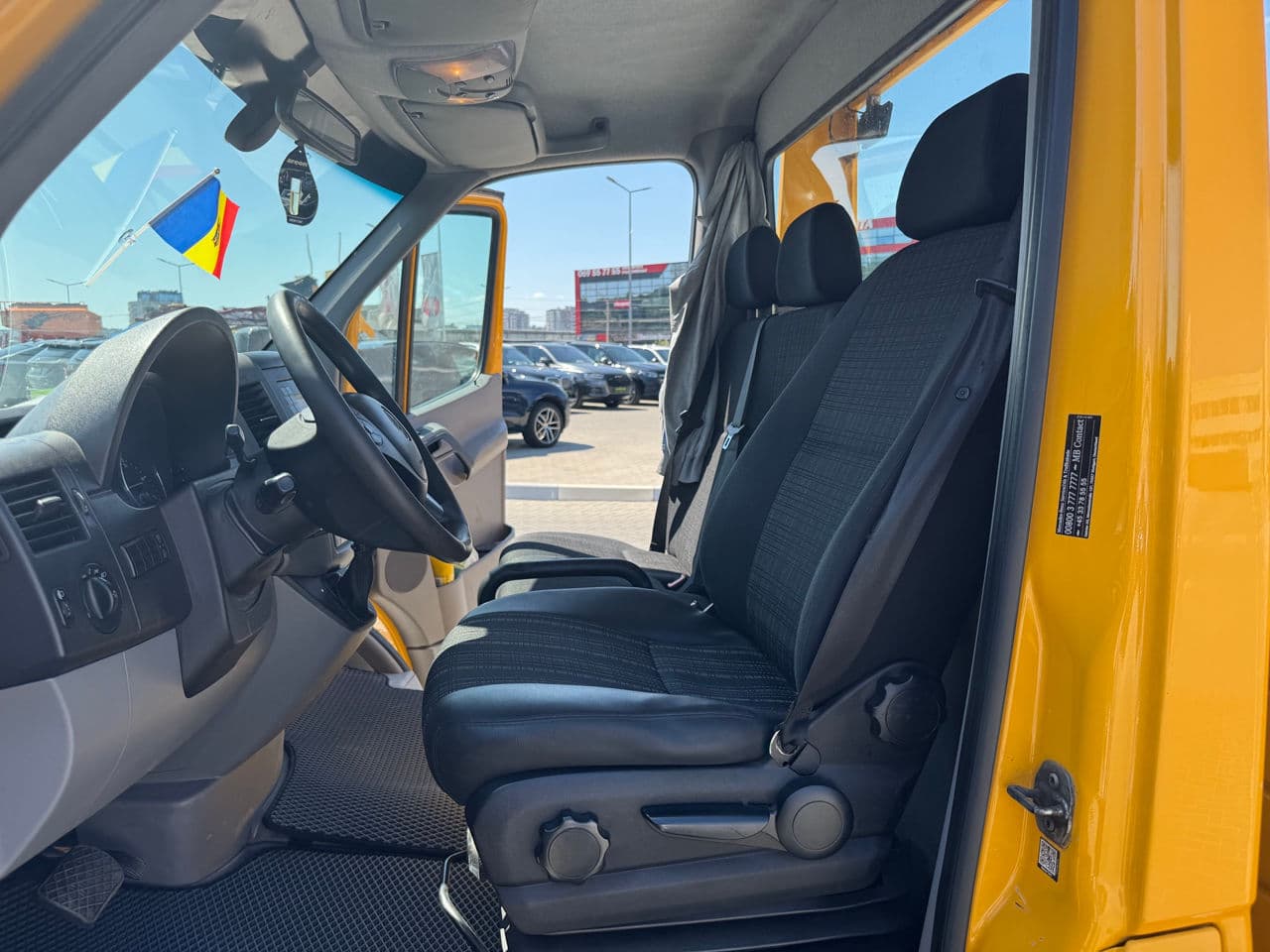 2018 Mercedes Sprinter — Miniatură 6