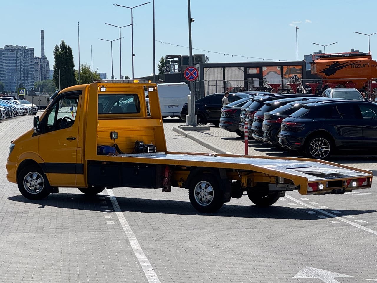 2018 Mercedes Sprinter — Miniatură 4