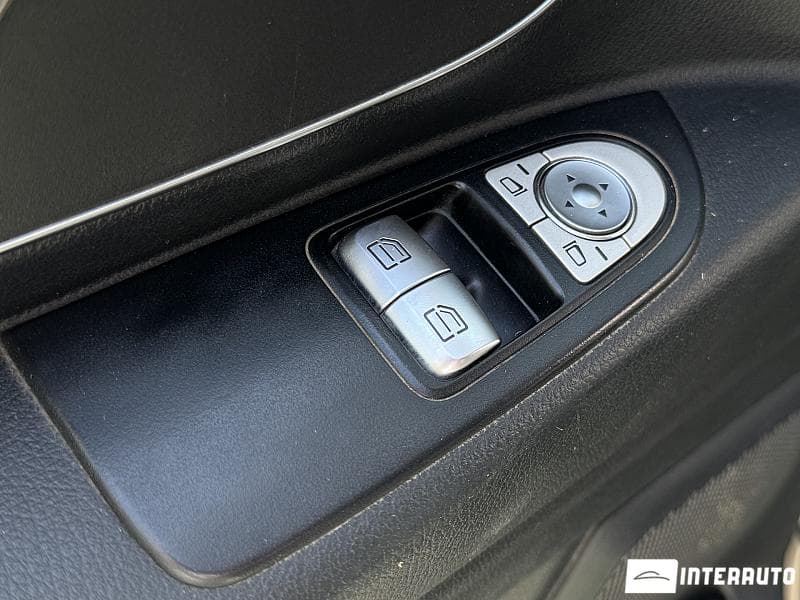 2018 Mercedes Vito — Miniatură 10