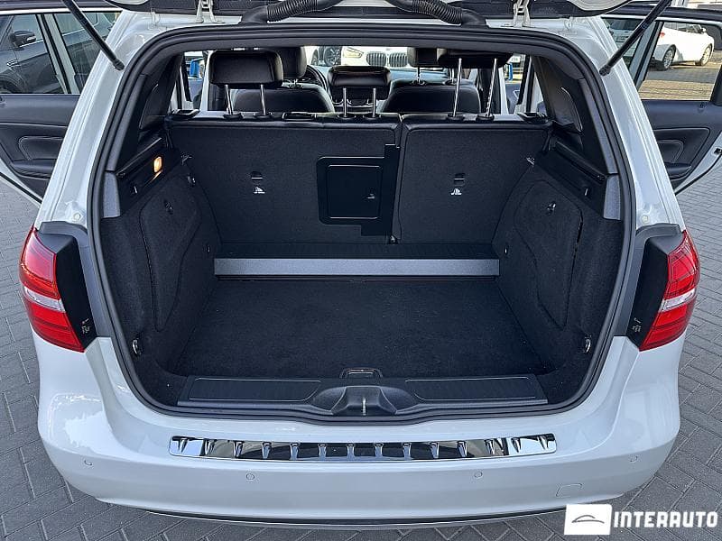 2015 Mercedes B 250E — Miniatură 20