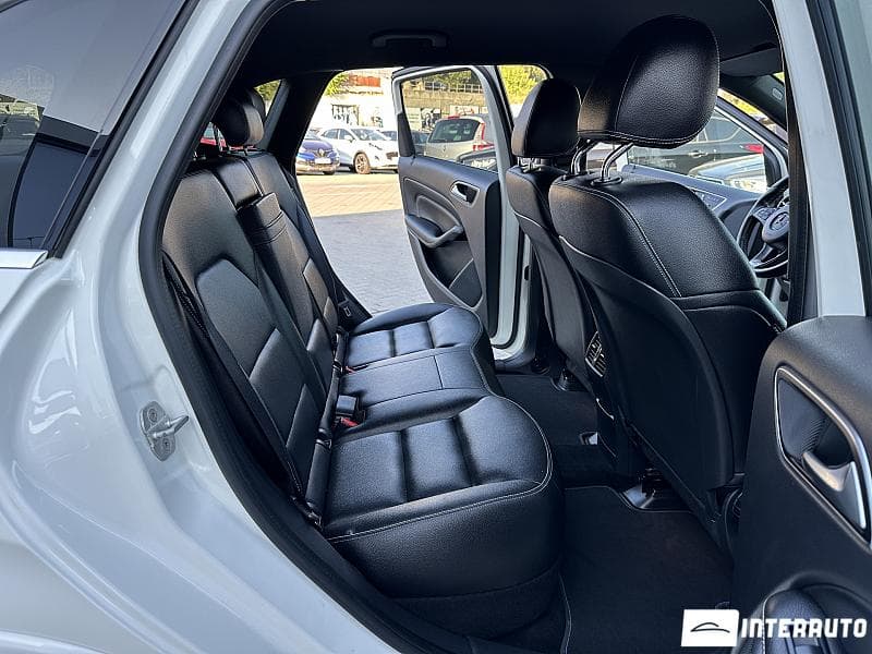 2015 Mercedes B 250E — Miniatură 14