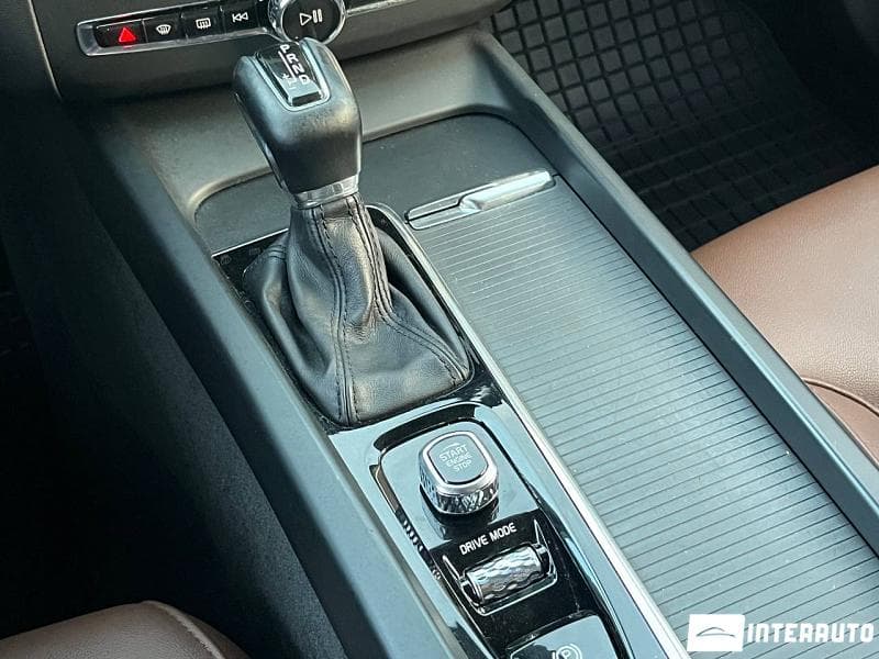 2018 Volvo XC 60 — Miniatură 16