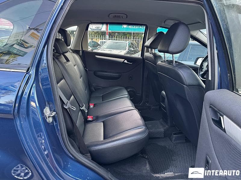 2011 Mercedes B 180 — Miniatură 8