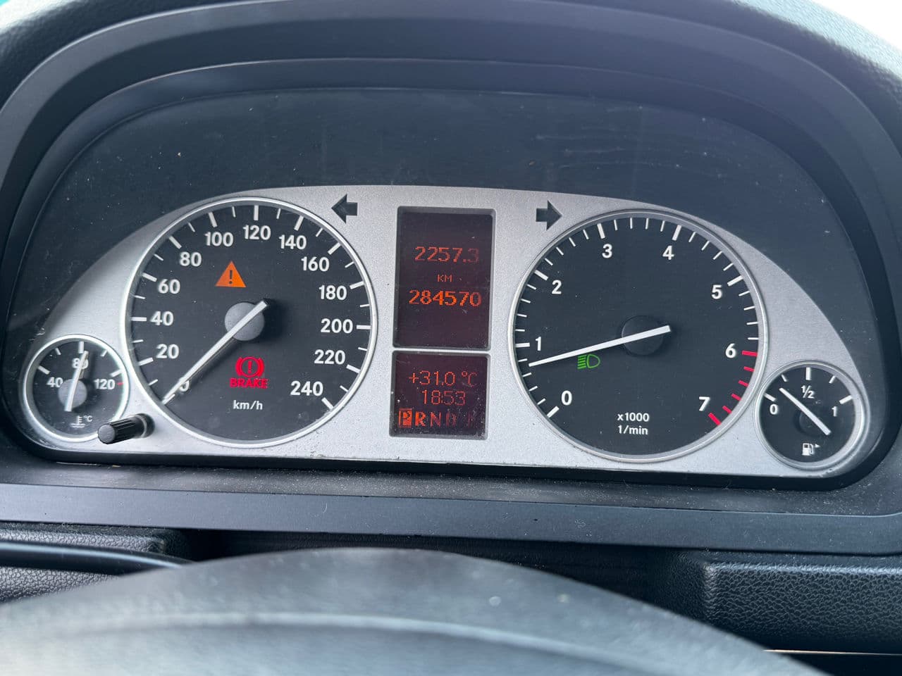 2011 Mercedes B 180 — Miniatură 11