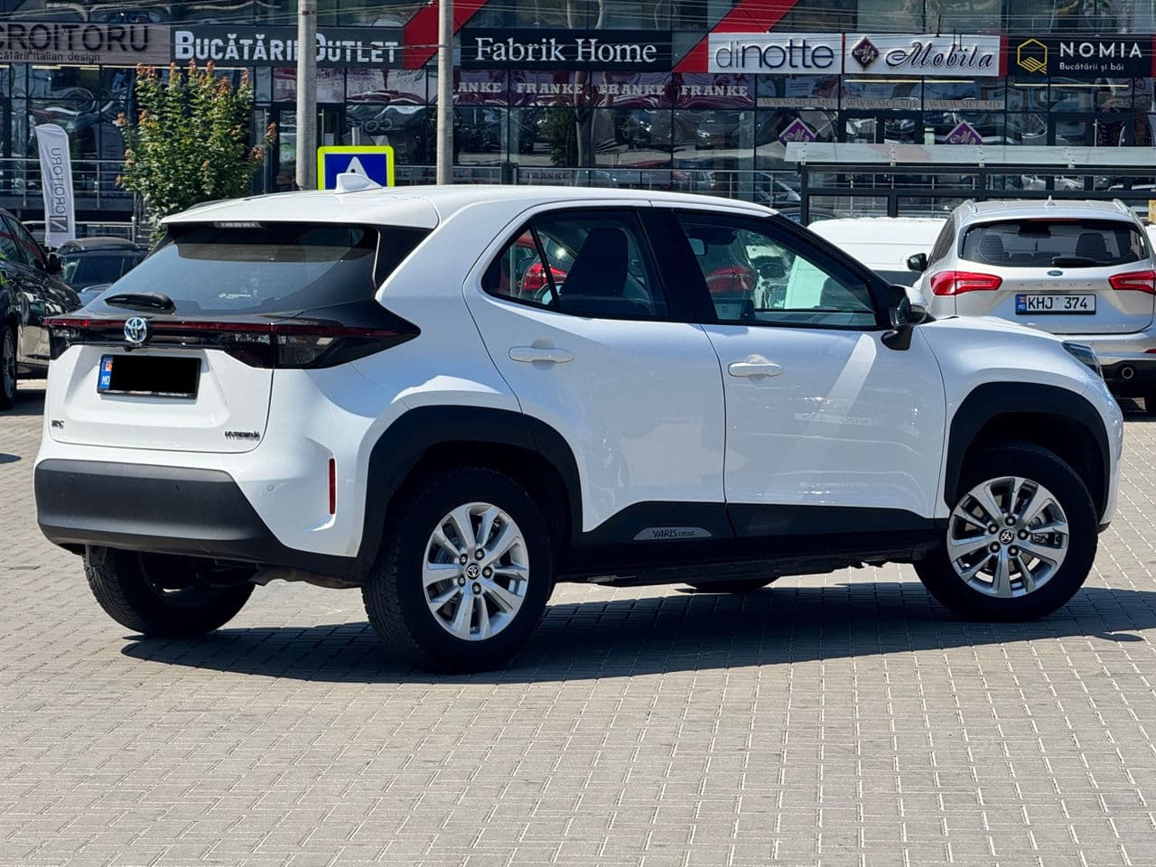 Toyota Yaris Cross 2022 — Миниатюра 3