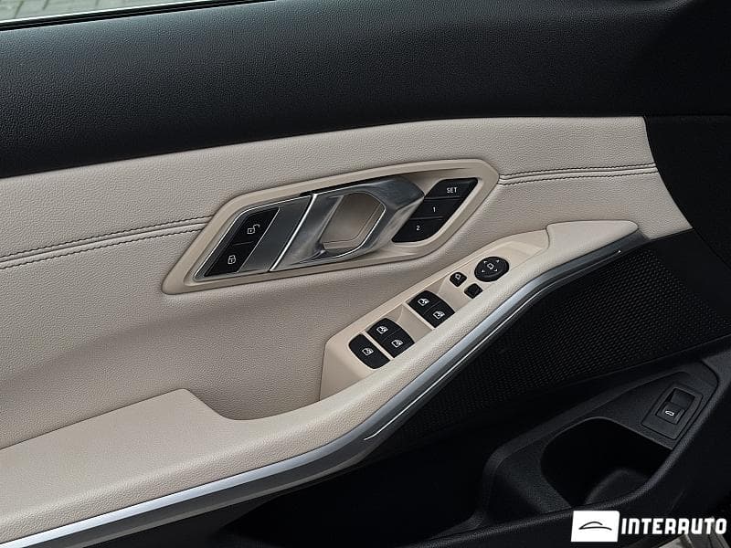 2019 BMW 330 — Miniatură 8