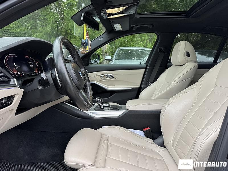 2019 BMW 330 — Miniatură 9