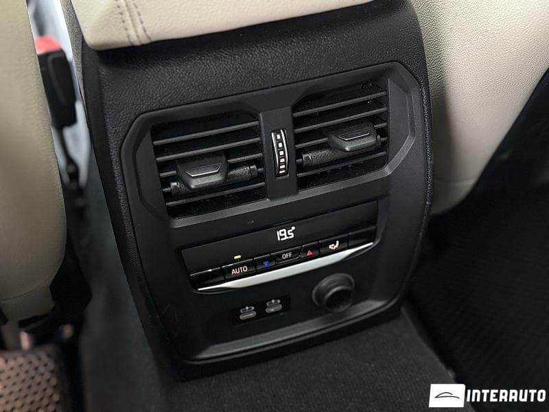 2019 BMW 330 — Miniatură 20