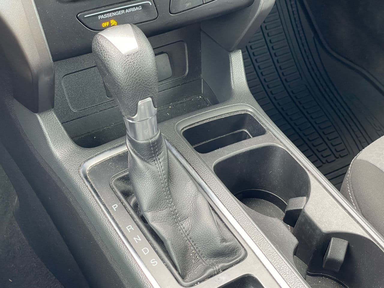 2016 Ford Escape — Miniatură 15