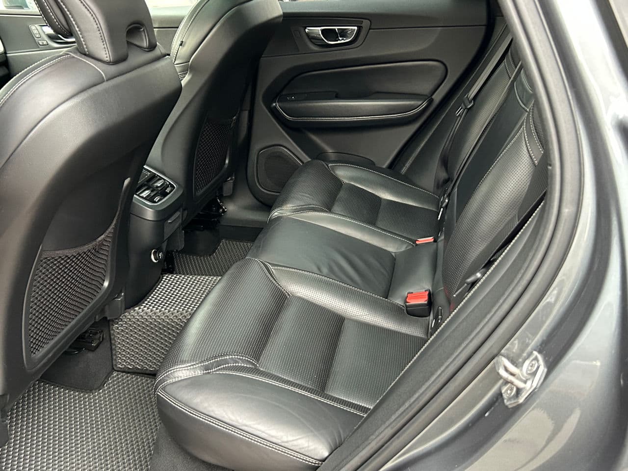 2018 Volvo XC 60 — Miniatură 19