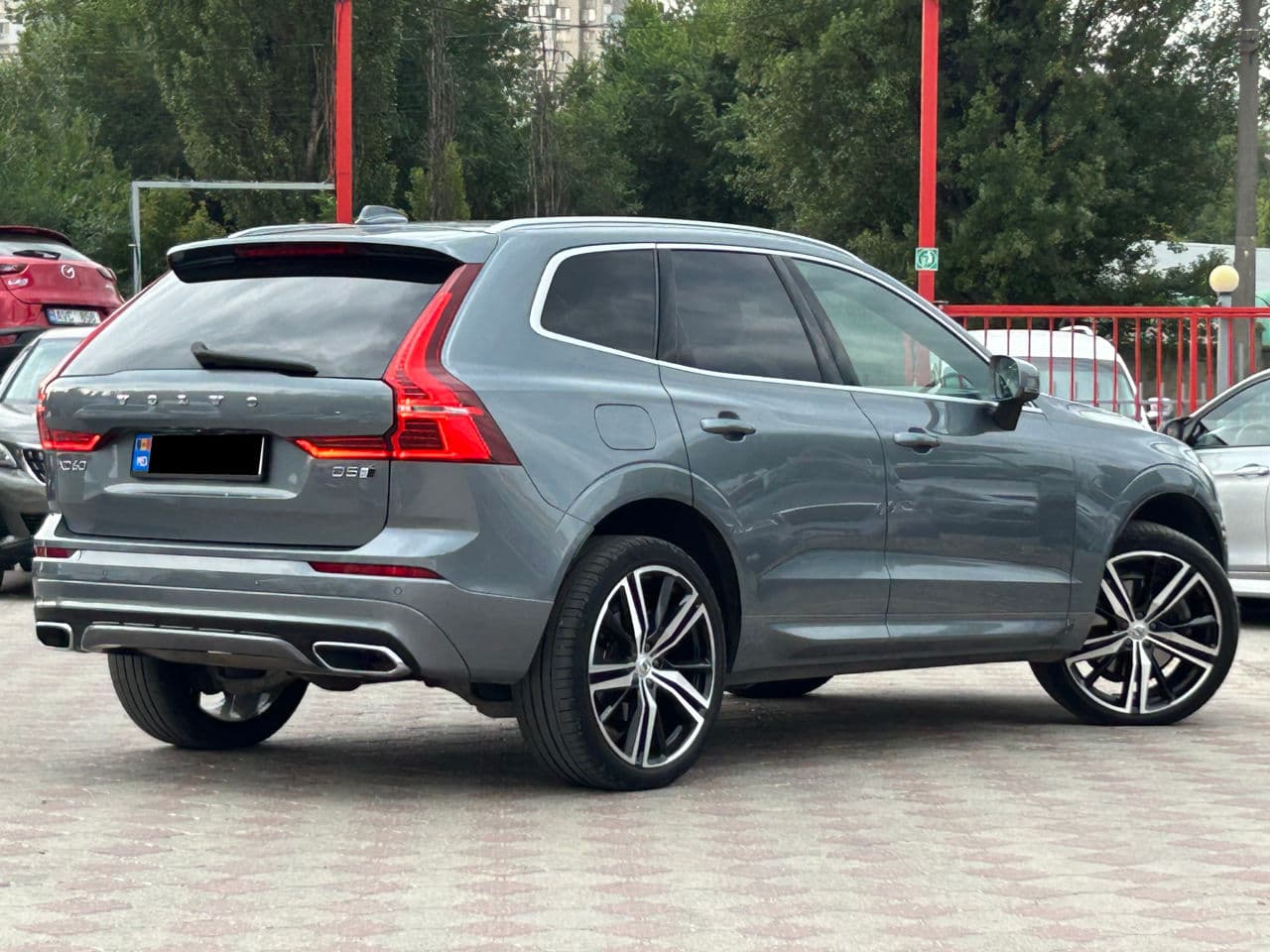 2018 Volvo XC 60 — Miniatură 3
