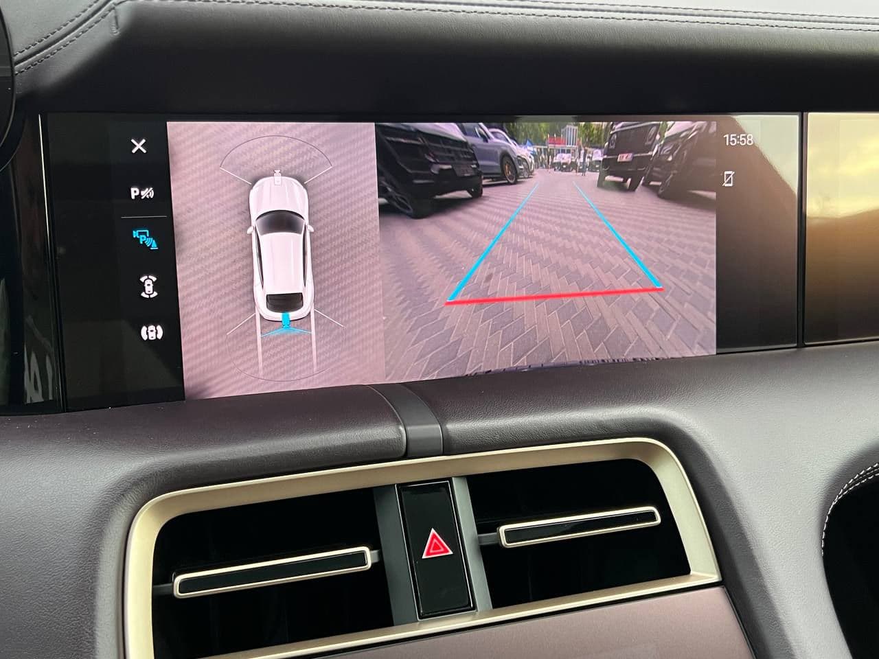 2021 Porsche Taycan 4S — Miniatură 17